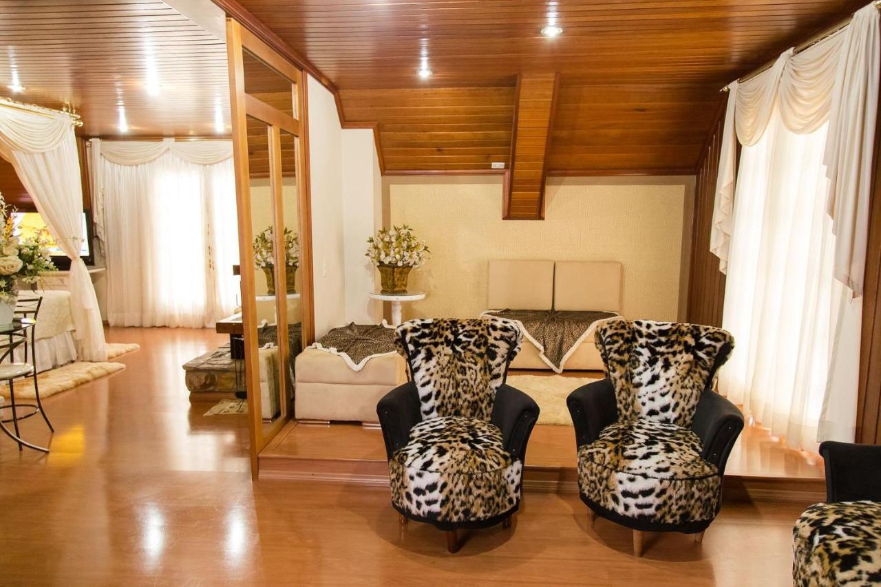 Pousada D'Lines Campos do Jordao Ngoại thất bức ảnh